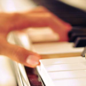 三级片黄片操老婆的逼
